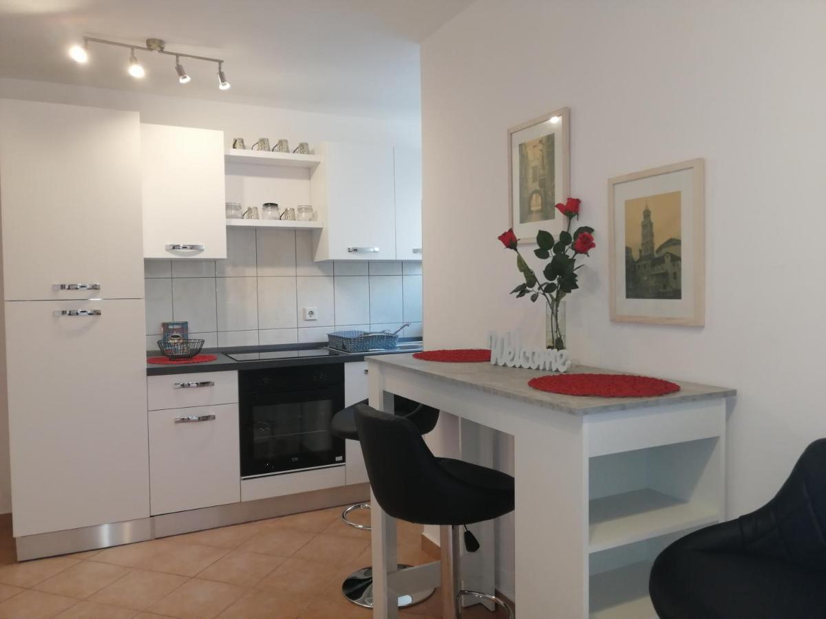 Matic Apartments Сплит Екстериор снимка